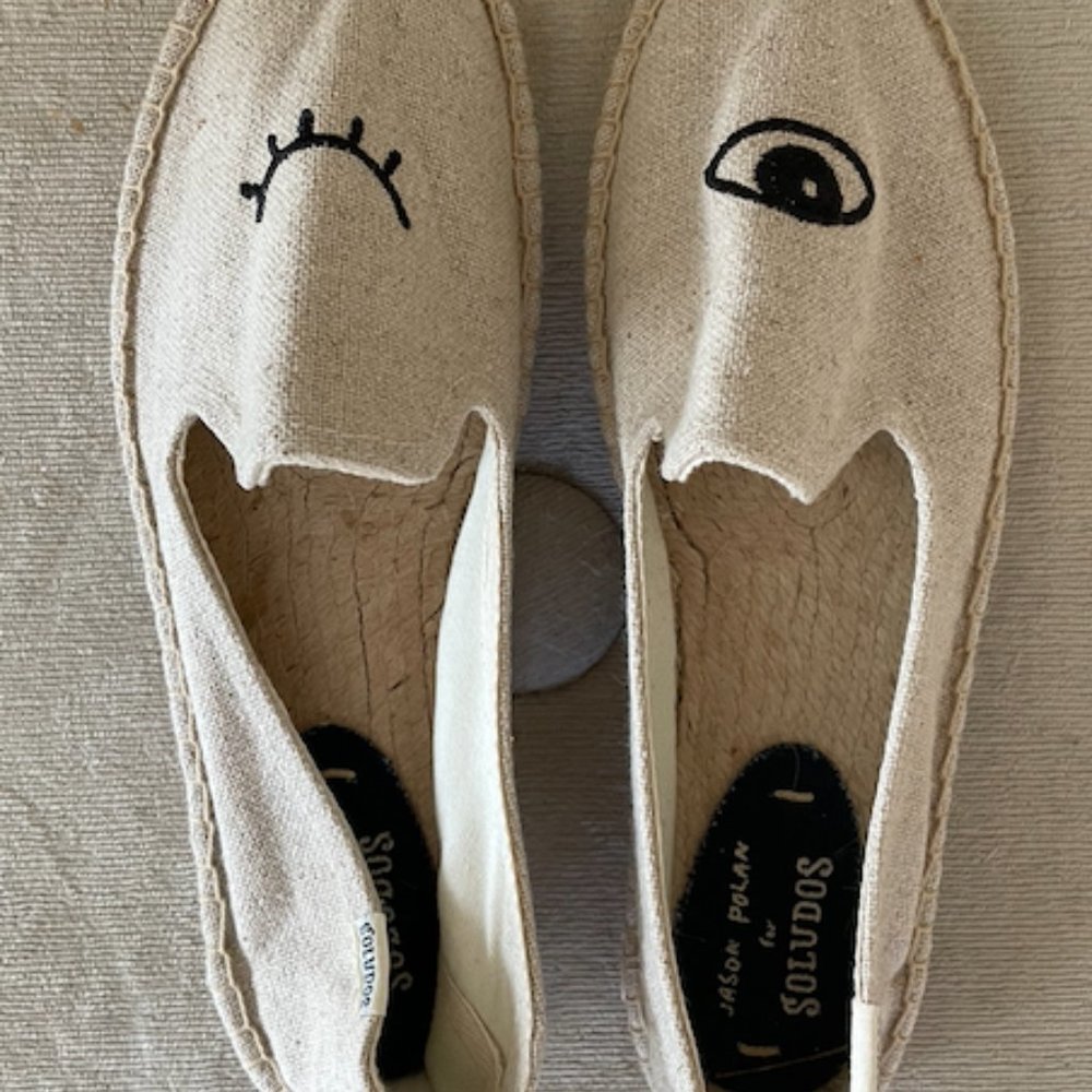 NWOT Soludos women's winky eye espadrilles